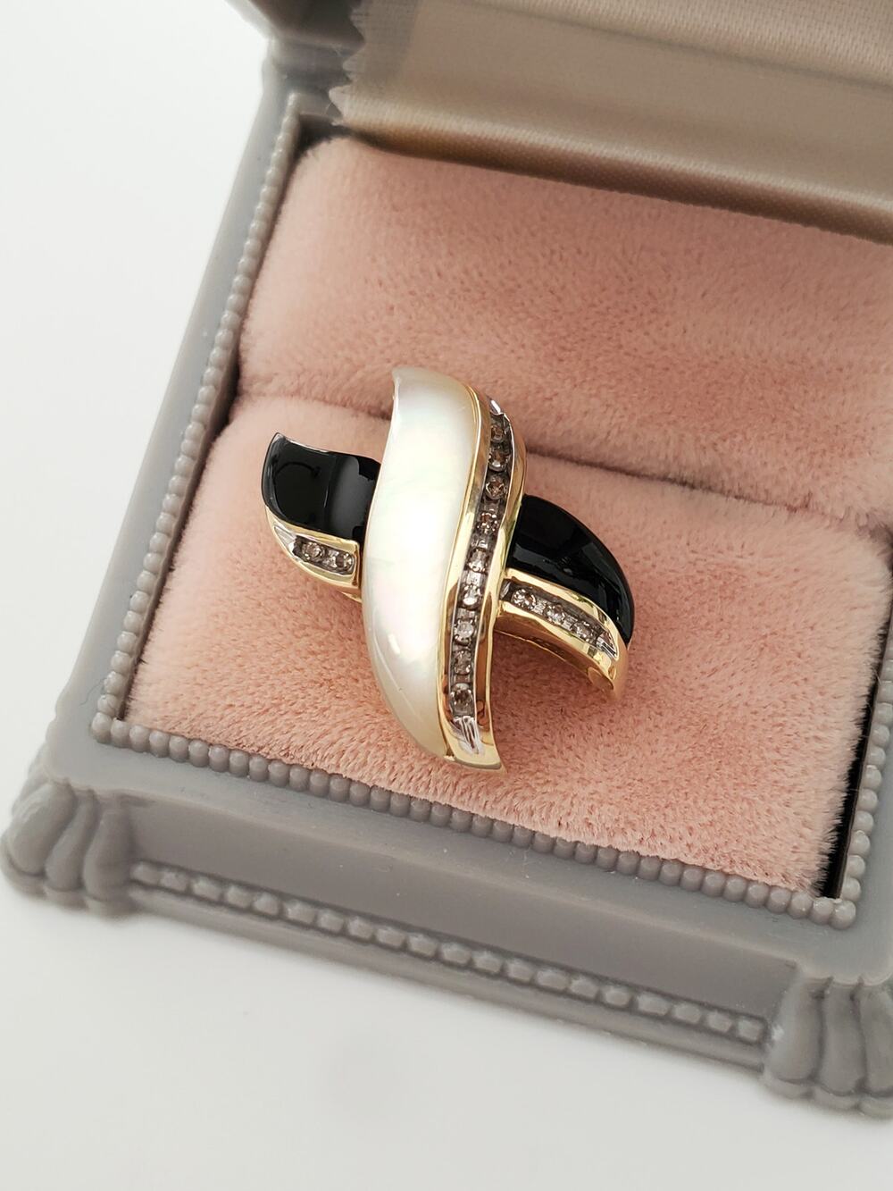 14K Gold Onyx Mother of Pearl and Diamond Pendant